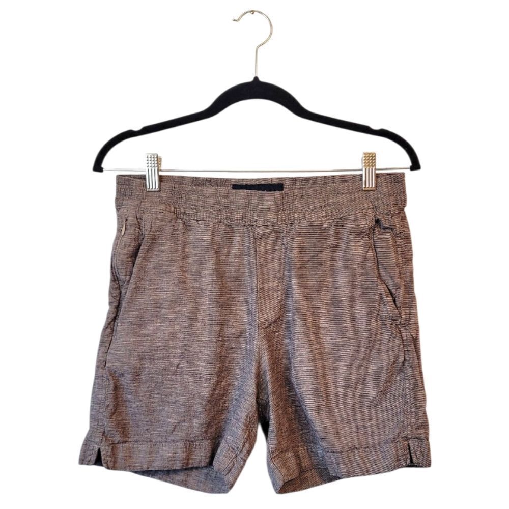 Abercrombie & Fitch Men’s Flat Front Brown Shorts